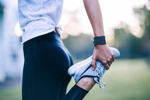 running wrist band to store your ring prevent from falling off during run, jog or hike